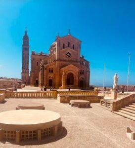 Malta precisa fazer parte do seu roteiro turístico