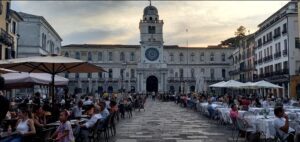 estações do ano, Diário de uma expatriada