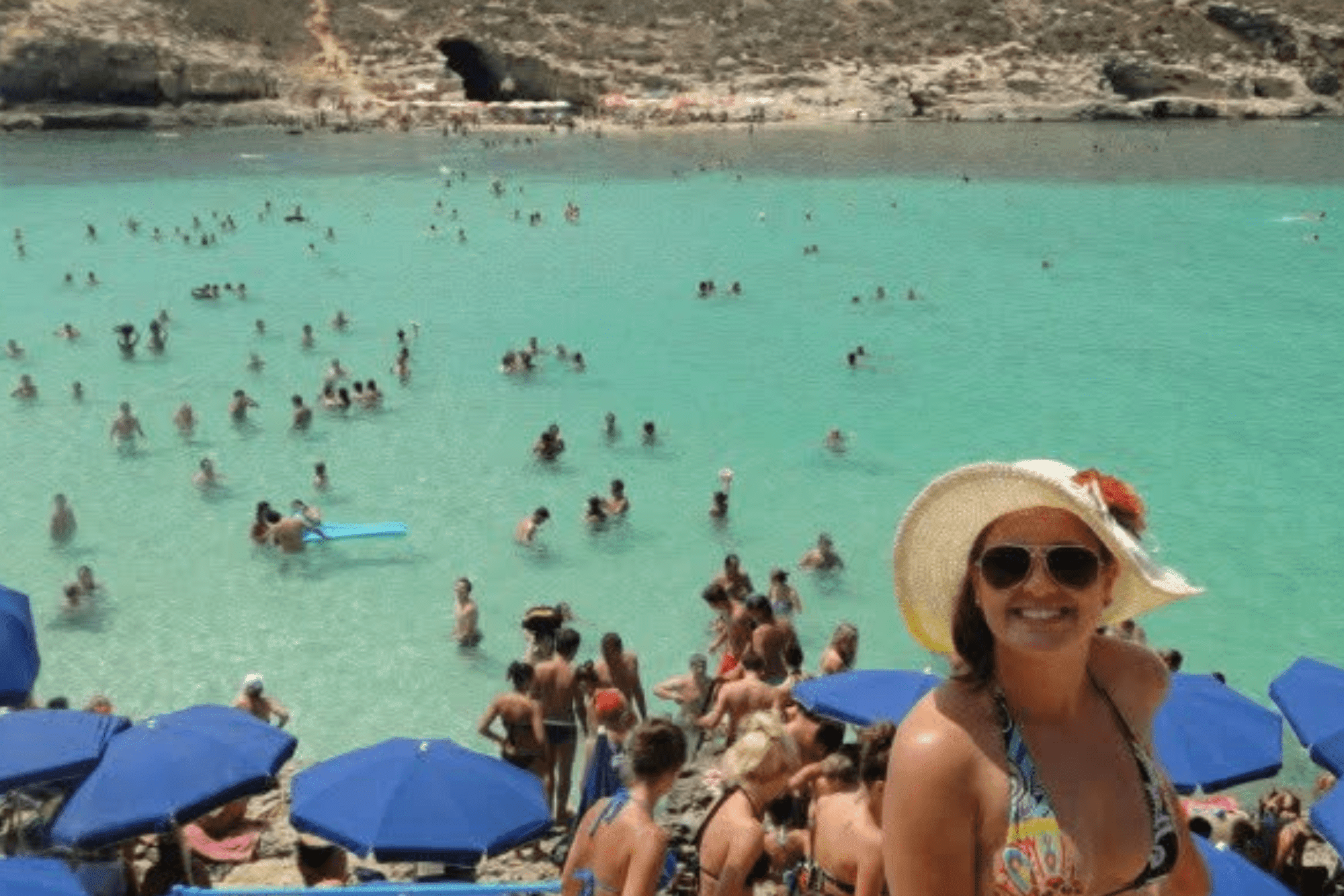 Lagoa Azul, uma das praias paradisíacas da Ilha dos Ventos.