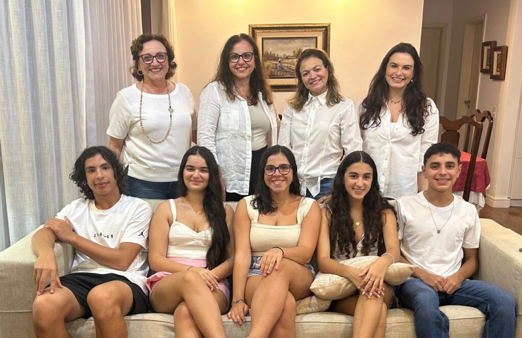 Ter a família reunida em momentos especiais é uma dádiva que devemos valorizar.