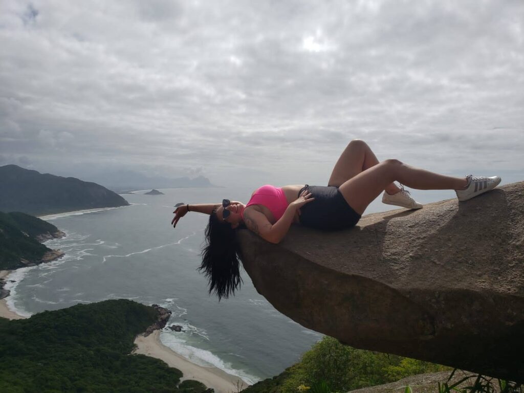 Um look novo nos ajuda a enfrentar novos desafios.