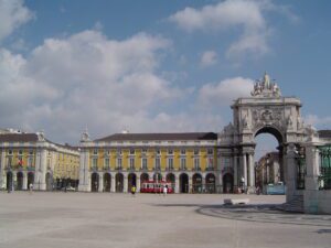 Os percalços da adaptação ao morar em outro país podem ser muitos.