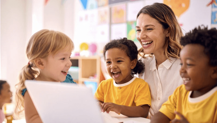 Crianças gostam de rotina e não é bom para elas uma mudança constante de professores durante o ano.