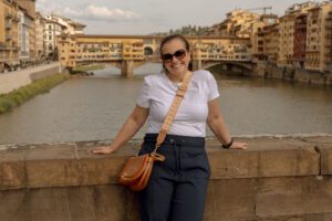 Ser turista é muito diferente de ser imigrante.