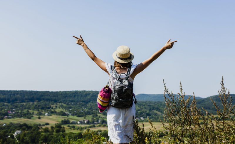 A vida em outro país oferece oportunidades e desafios