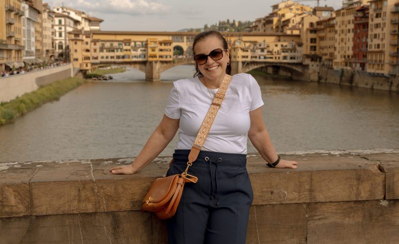 Ser turista é muito diferente de ser imigrante.