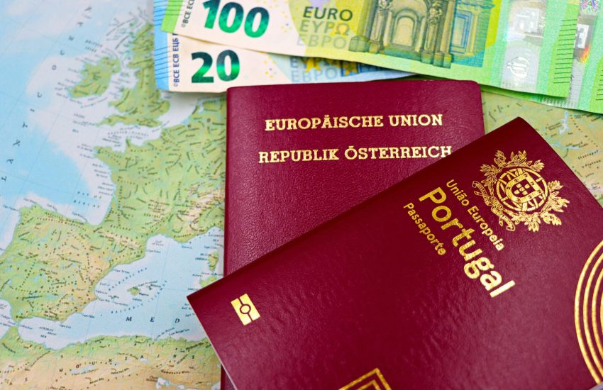 passaporte português e notas de euro